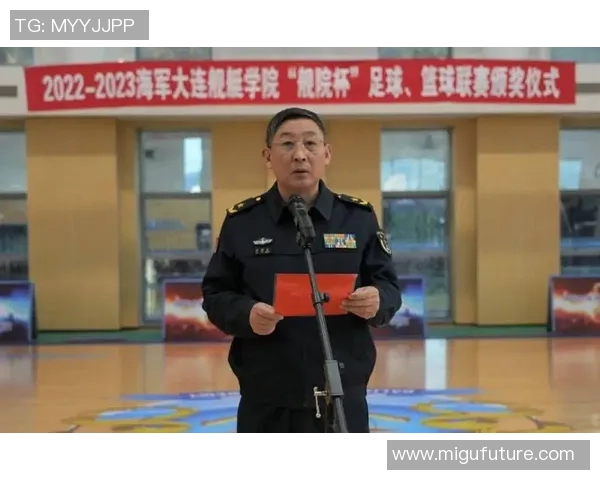 深圳足球队在联合会杯中的拼搏历程与荣耀时刻回顾